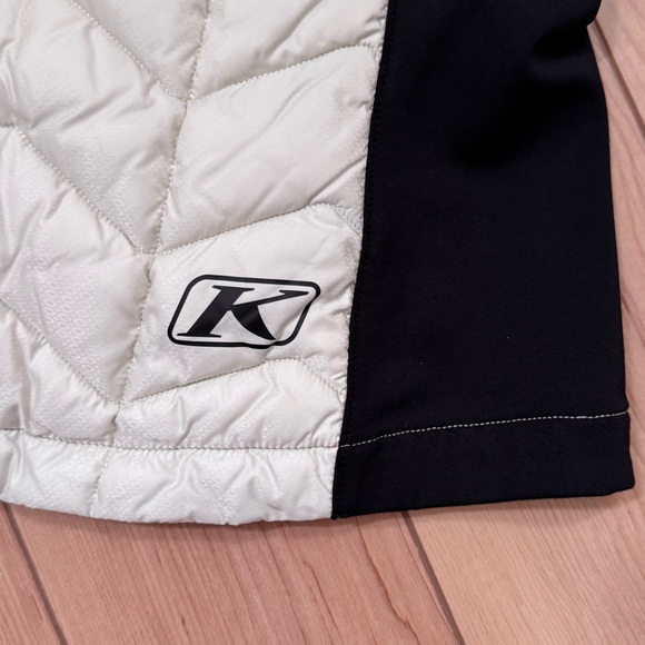 Klim Quilted Black and White Vest with Fitted Silhouette - Picture 7 of 10